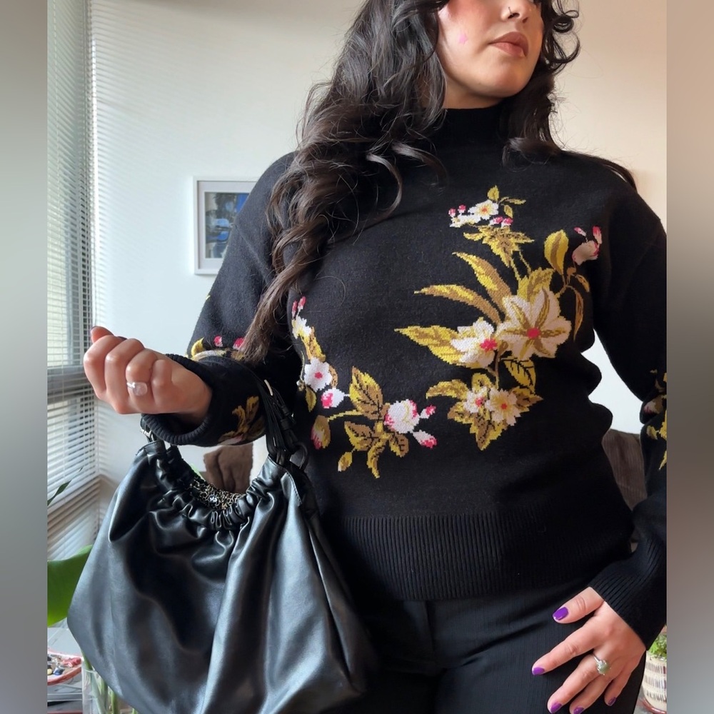 Andrew Marc New York Black Floral Knit Sweater Woman’s M